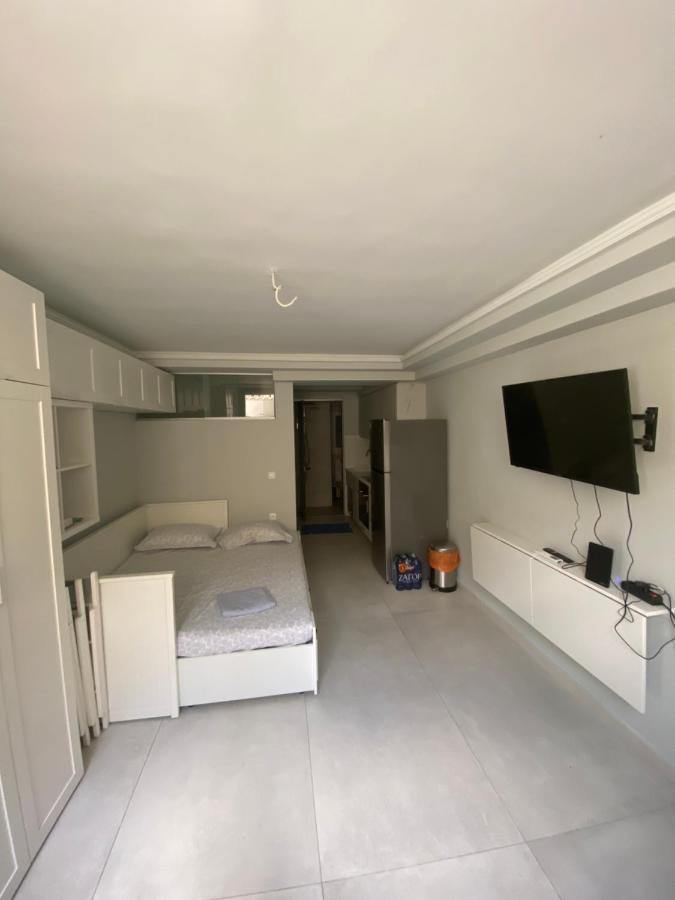 Minimalist Studio Behind Hilton Hotel 아테네 외부 사진