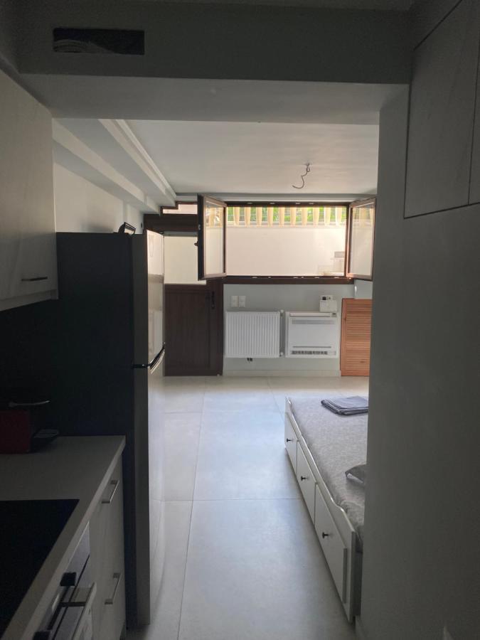 Minimalist Studio Behind Hilton Hotel 아테네 외부 사진